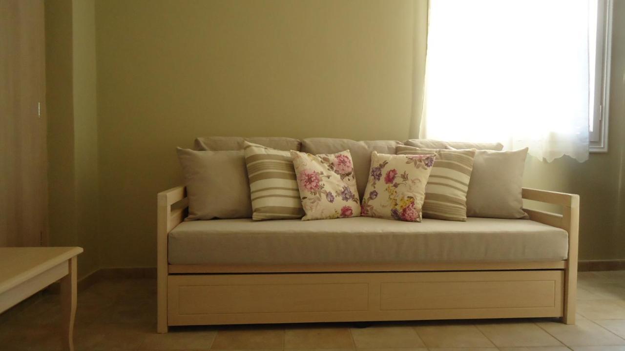 House Of Garden Apartment Dragano ภายนอก รูปภาพ
