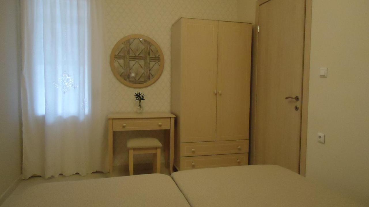 House Of Garden Apartment Dragano ภายนอก รูปภาพ